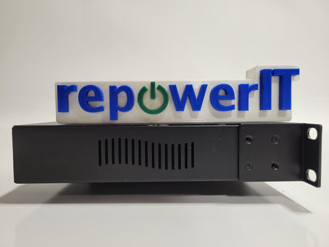 Intellinet 560849 16-Port Fast Ethernet PoE+ Switch USED