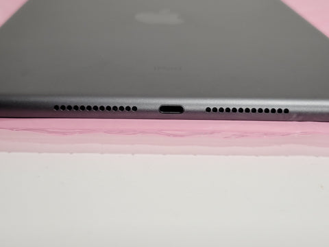Apple iPad (9th Gen) 10.2" 2160x1620 A13 Bionic (2.60GHz) 3GB 64GB SSD Space Gray Grade B