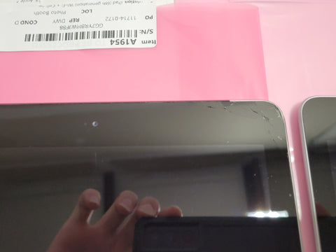 Lot of 3x Apple iPad Pro A1673 & A1954 A9X/A10 Fusion 2GB 32GB SSD Mixed Grade