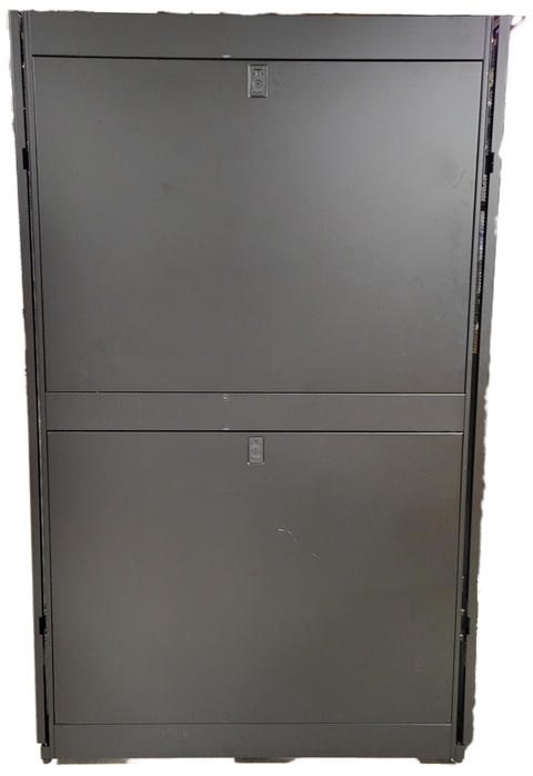 APC NETSHELTER SX 42U Server Rack Enclosure USED