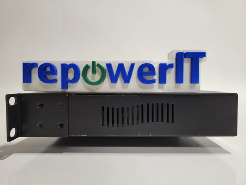 Intellinet 560849 16-Port Fast Ethernet PoE+ Switch USED